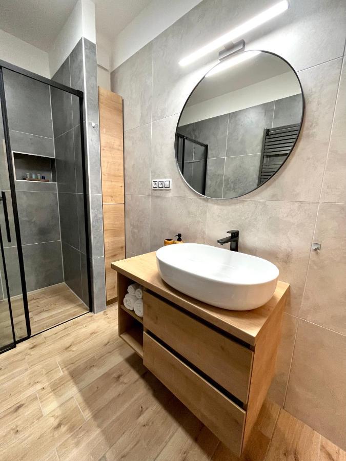 Apartman Elen Нове-Мєсто-над-Метуї Екстер'єр фото