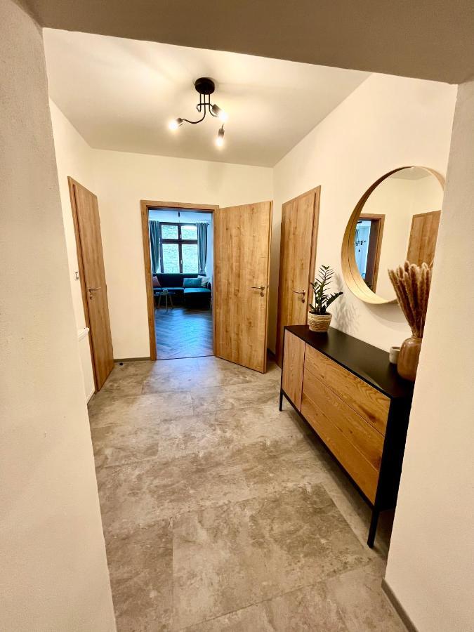 Apartman Elen Нове-Мєсто-над-Метуї Екстер'єр фото
